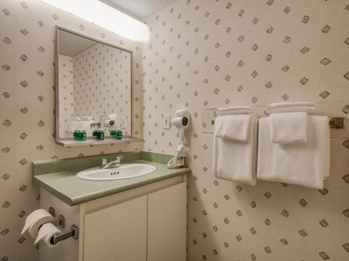 Harrison Lake Hotel Harrison Hot Springs Εξωτερικό φωτογραφία
