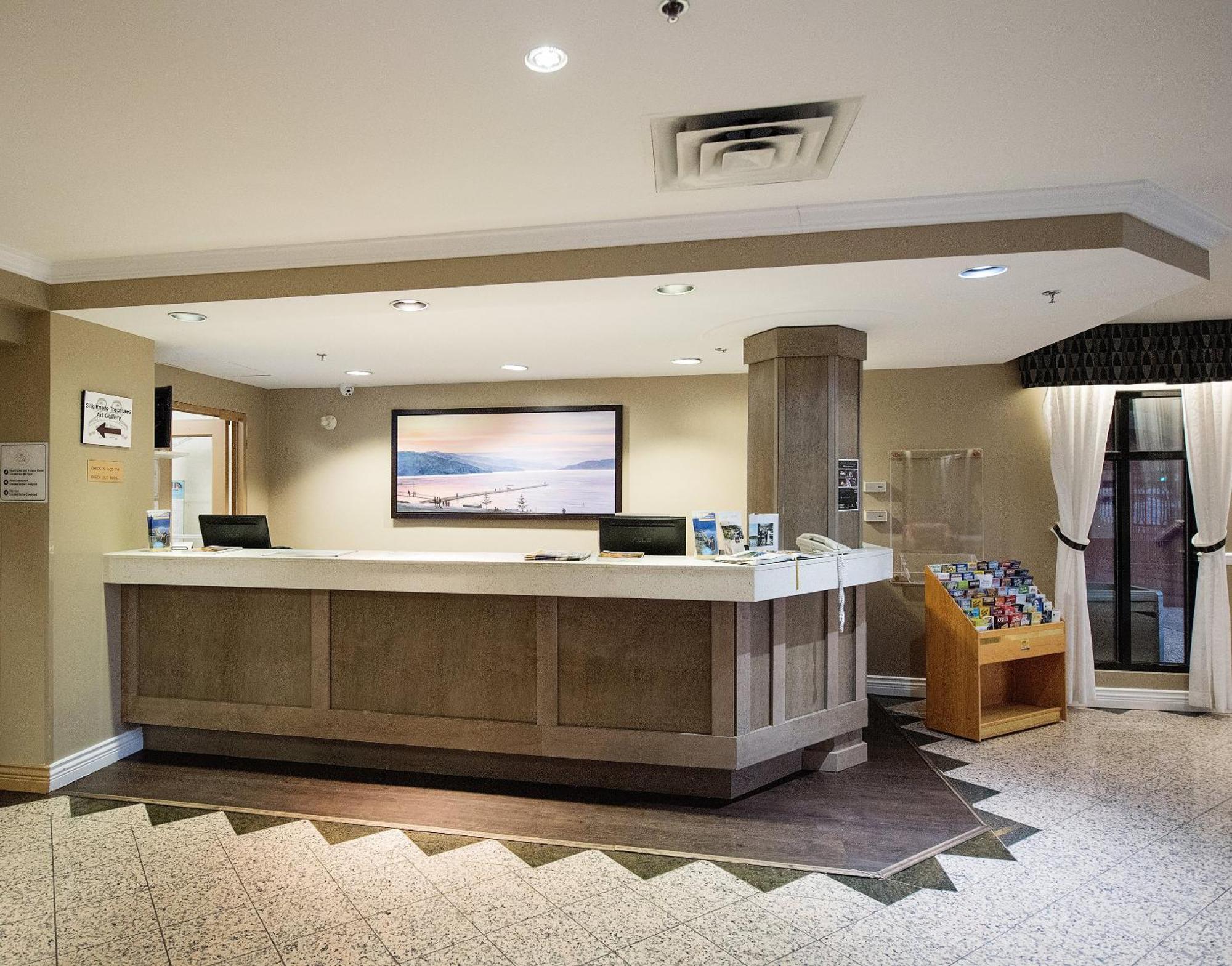Harrison Lake Hotel Harrison Hot Springs Εξωτερικό φωτογραφία