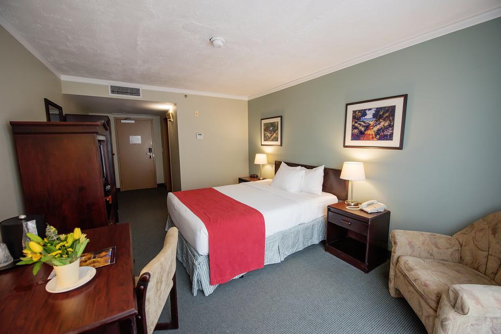 Harrison Lake Hotel Harrison Hot Springs Εξωτερικό φωτογραφία