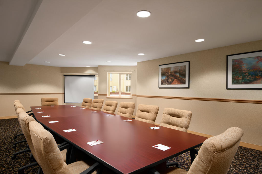 Harrison Lake Hotel Harrison Hot Springs Εξωτερικό φωτογραφία