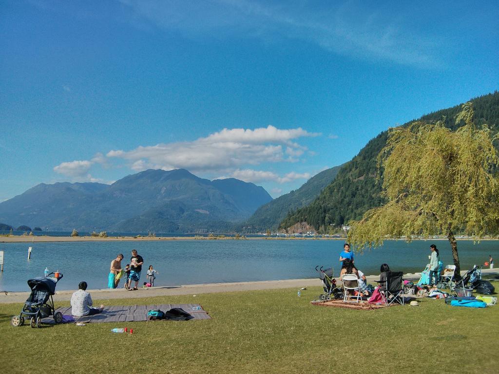 Harrison Lake Hotel Harrison Hot Springs Εξωτερικό φωτογραφία