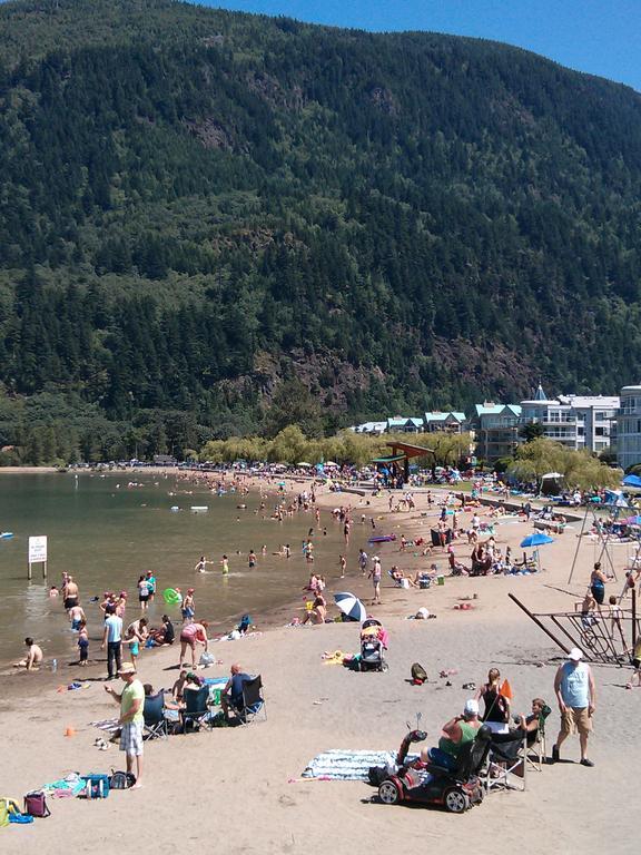Harrison Lake Hotel Harrison Hot Springs Εξωτερικό φωτογραφία