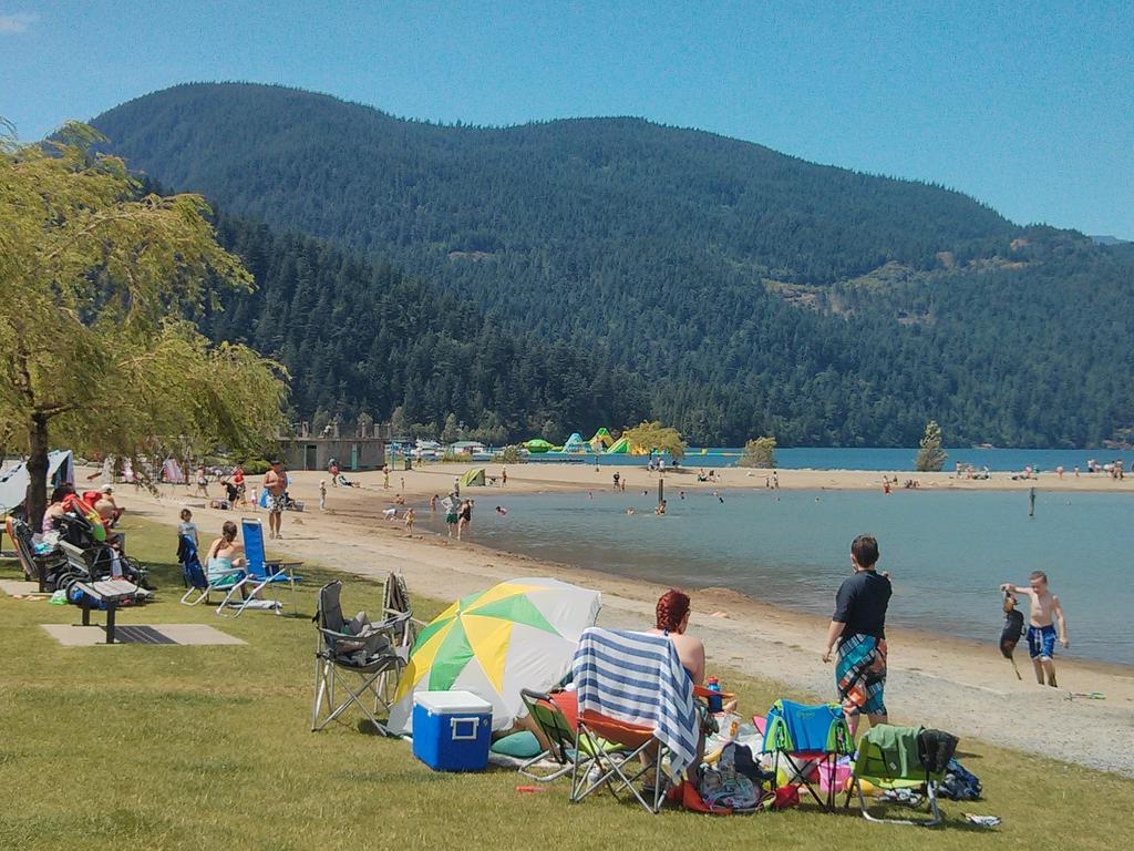 Harrison Lake Hotel Harrison Hot Springs Εξωτερικό φωτογραφία